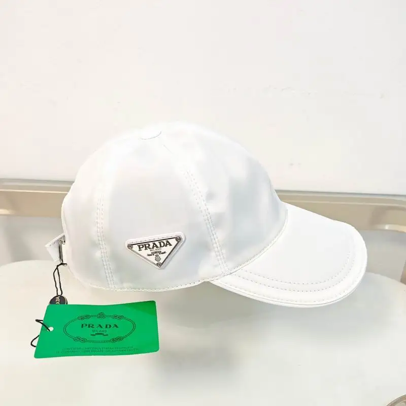 Prada cap dx80